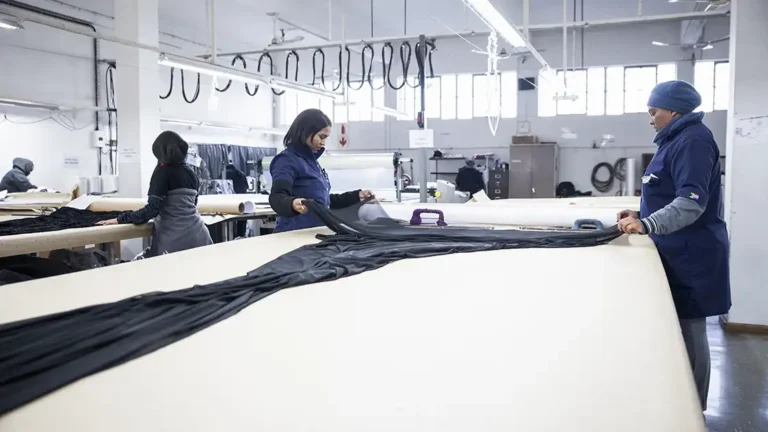 Denizli Tekstil Firmaları İçin Instagram Stratejileri: Dünyaya Nasıl Açılırsınız?